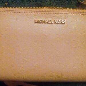 Michael Kors Beige Key & Card Holder